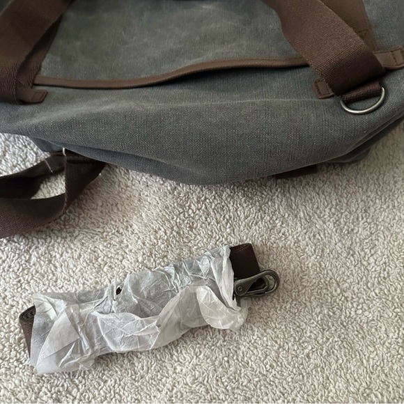 Farm Weekender Cotton Canvas Duffel Bag - Picture 3 of 3